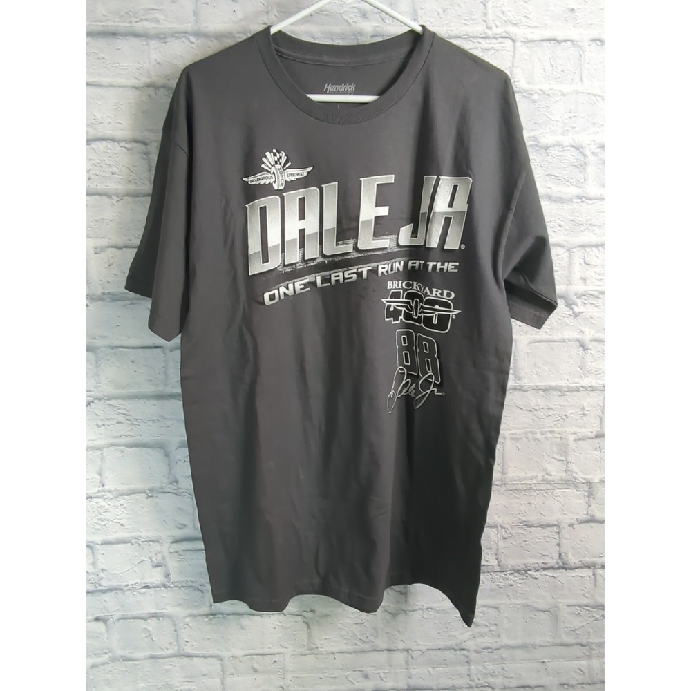 DALE Earnhardt JR # NASCAR  T-Shirt 2017 Brickyard 400  LAST RUN sz Large
